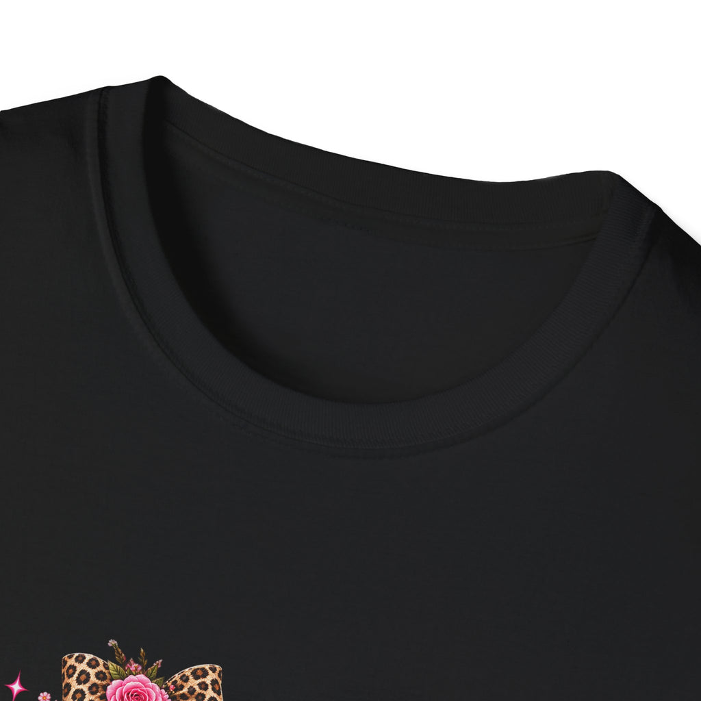 Breast Cancer Awareness Highland Cow T-Shirt