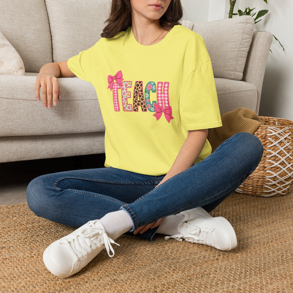 Floral Leopard TEACH T-Shirt — Cute Back-to-School Gift for Teachers Pink Bow Tee