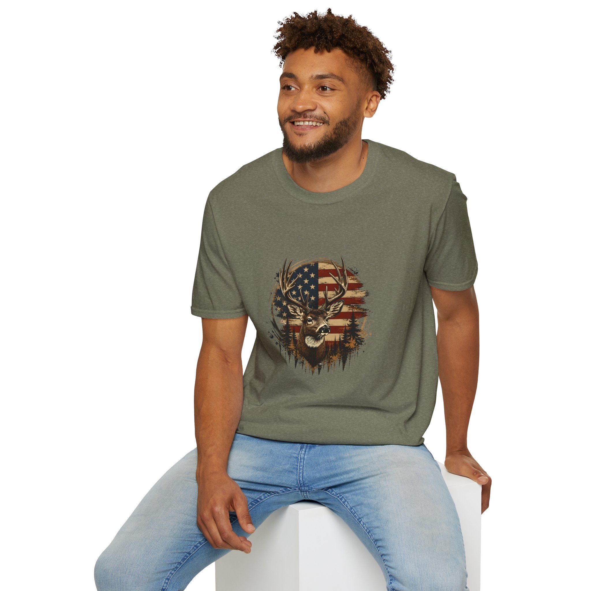 American Flag Deer T-Shirt — Patriotic Buck Gift for Hunters Men's Graphic Tee
