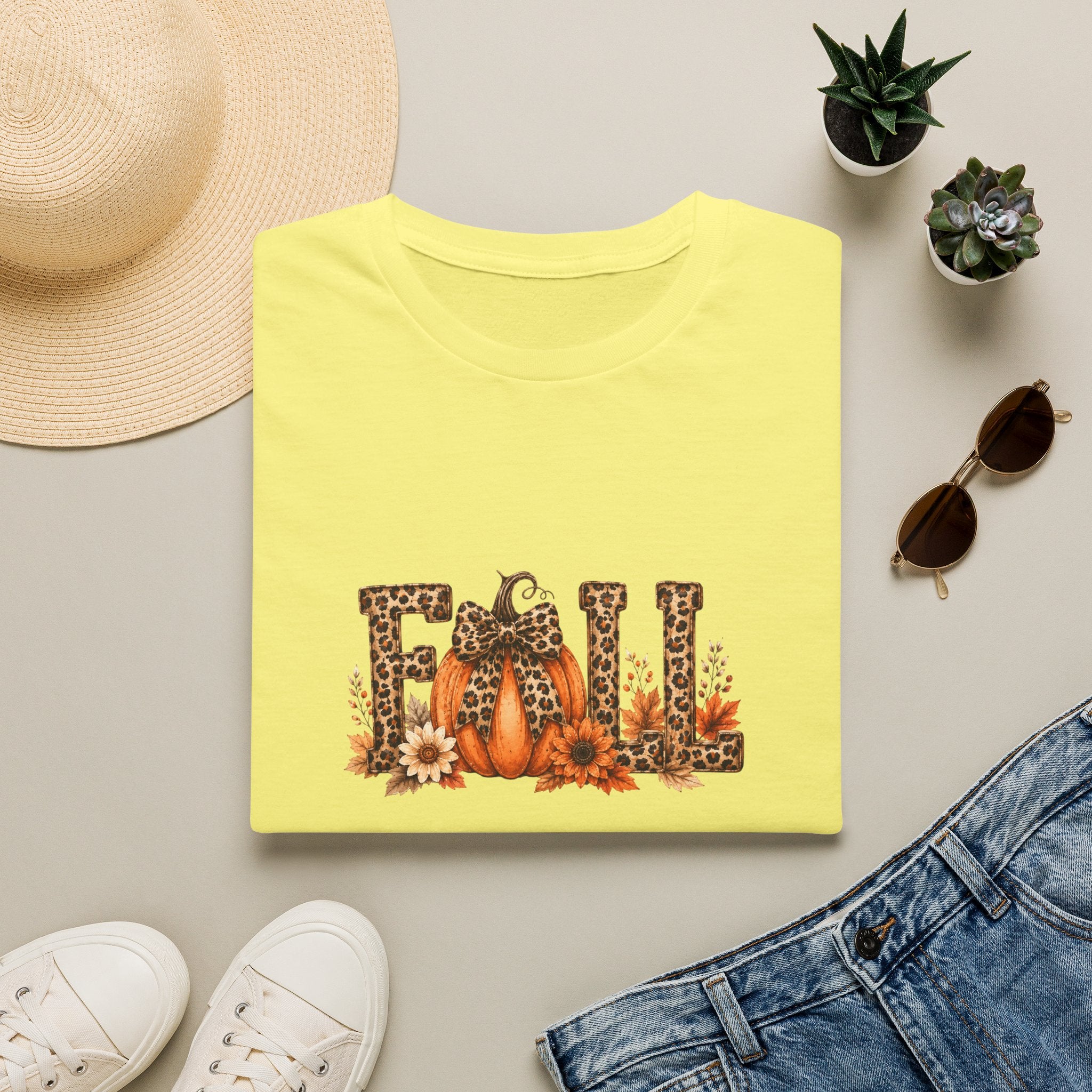 Fall Leopard Pumpkin T-Shirt — Cute Autumn Gift for Women Floral Graphic Tee