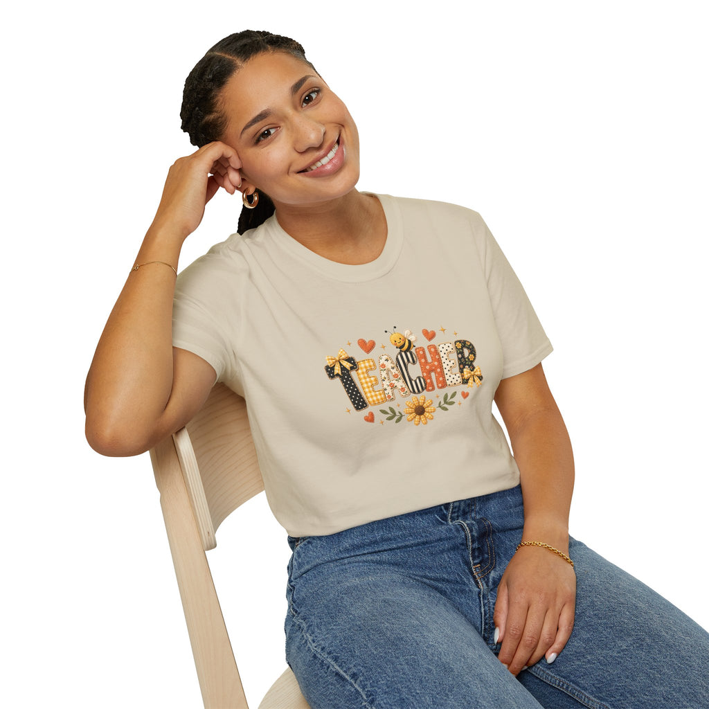 Teacher Floral Bee T-Shirt — Cute Back-to-School Gift for Teachers Graphic Tee