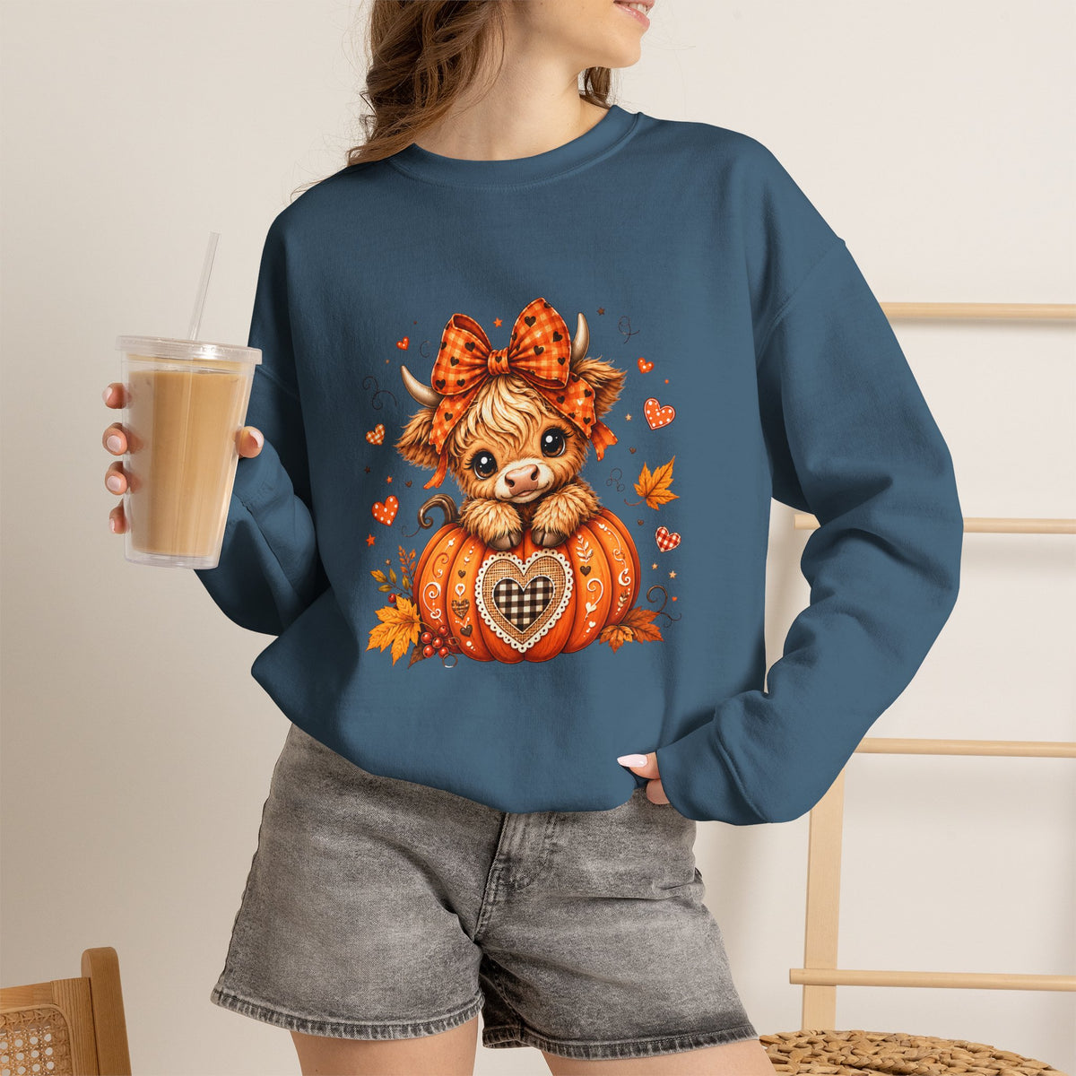 Cute Highland Cow Pumpkin Halloween Sweatshirt
