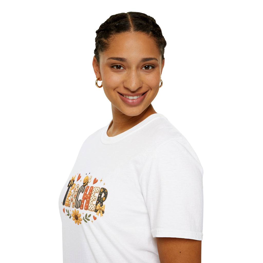 Teacher Floral Bee T-Shirt — Cute Back-to-School Gift for Teachers Graphic Tee