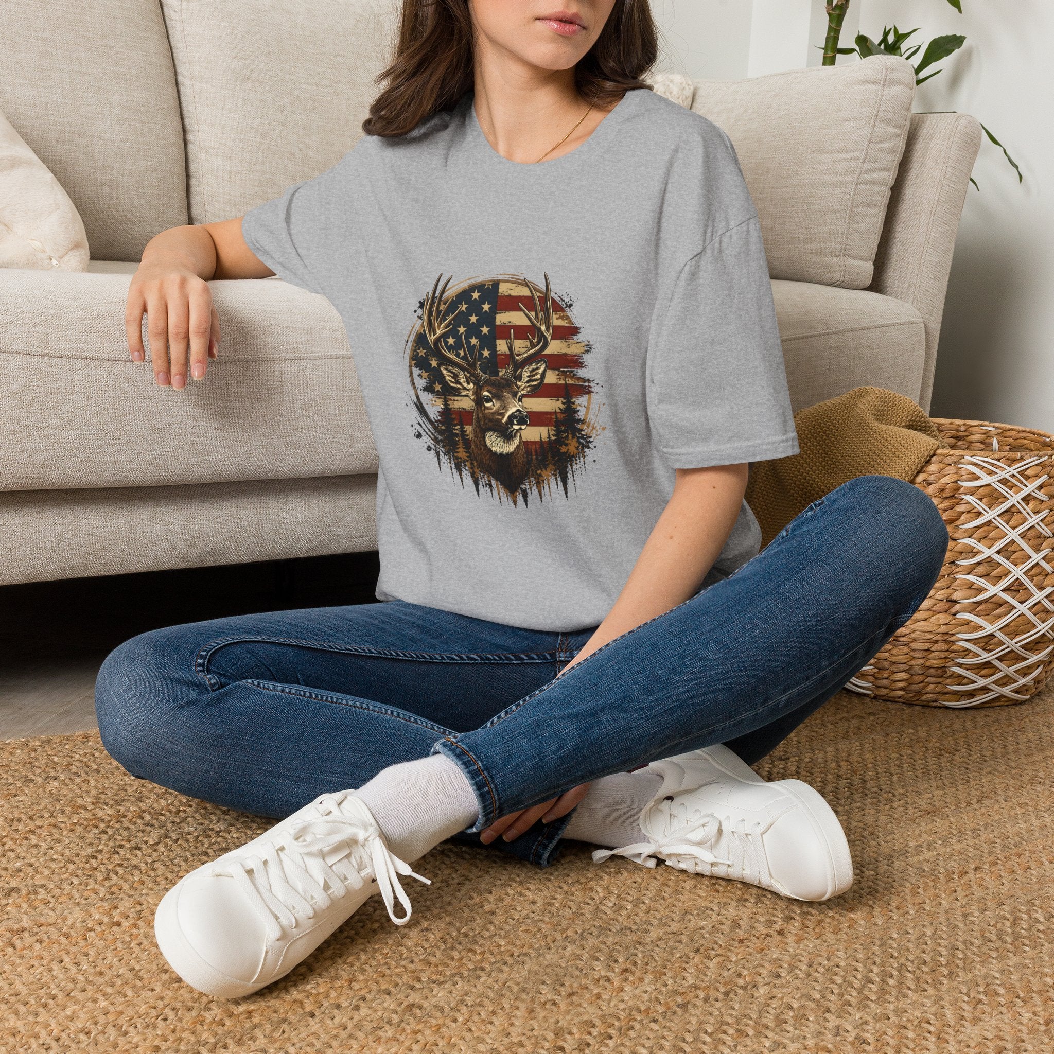 American Flag Deer T-Shirt — Patriotic Buck Gift for Hunters Men's Graphic Tee