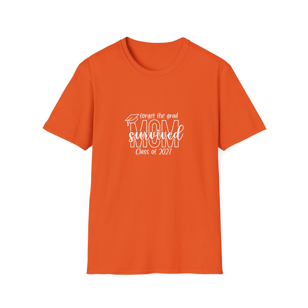Class of 2027 Sarcastic Mom T-Shirt — Funny Graduation Gift for Mom Graphic Tee