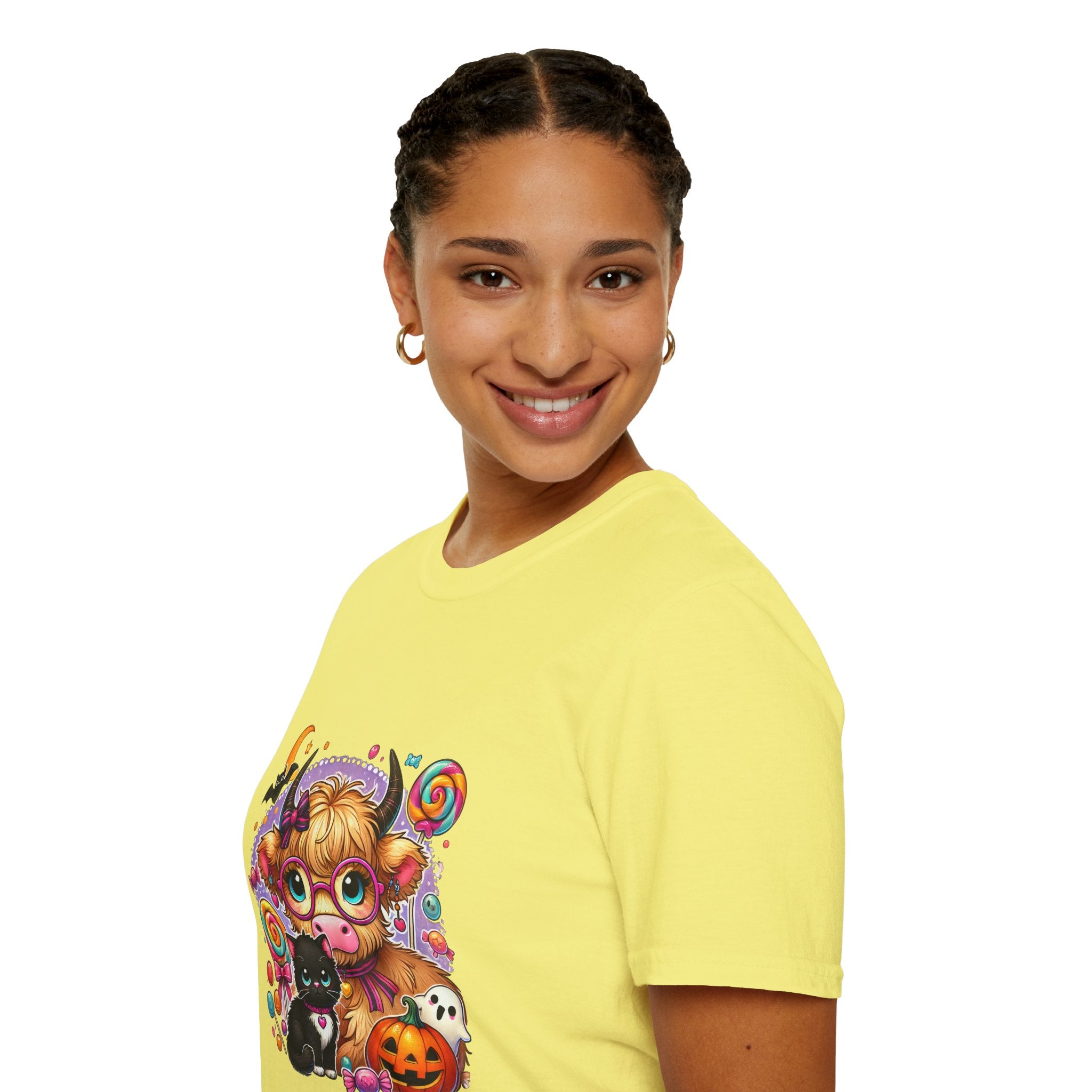 Cute Halloween Cow T-Shirt — Funny Gift for Her Candy Pumpkins & Kitty Costume Tee