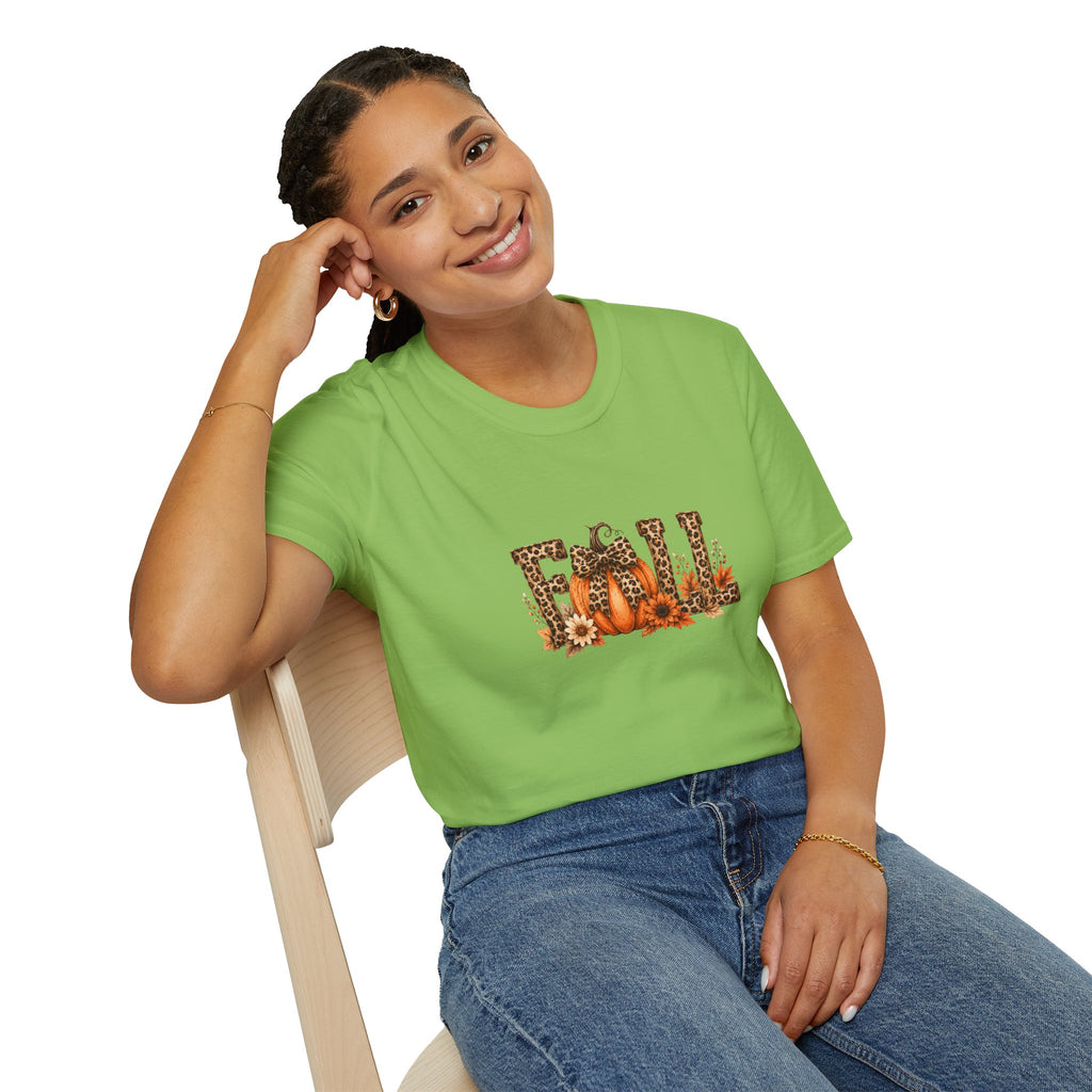 Fall Leopard Pumpkin T-Shirt — Cute Autumn Gift for Women Floral Graphic Tee