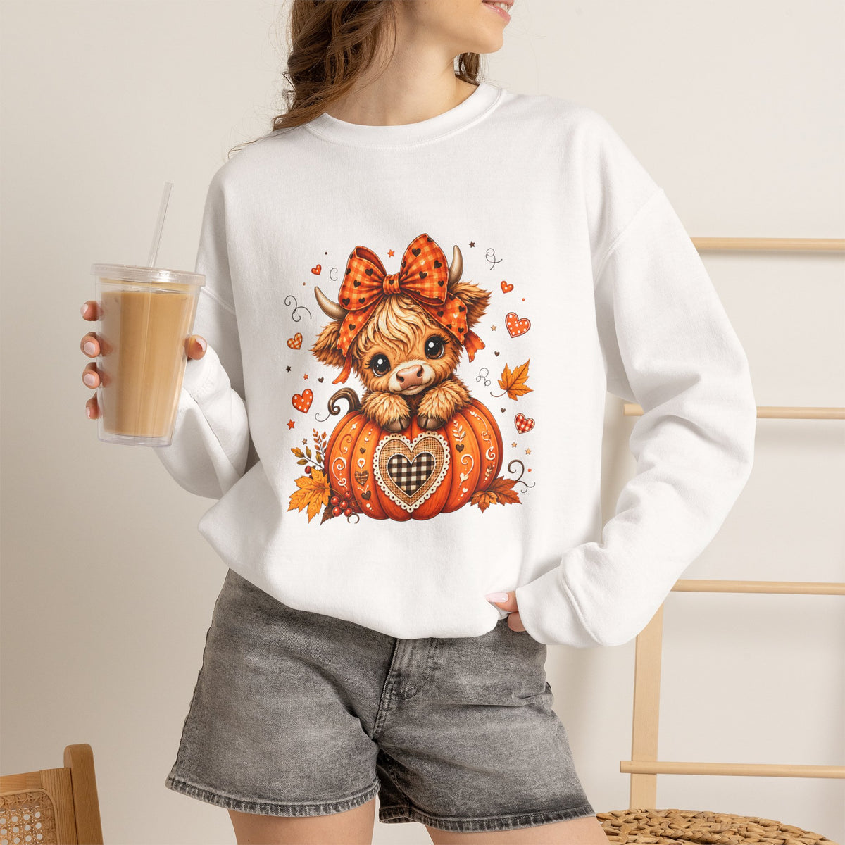 Cute Highland Cow Pumpkin Halloween Sweatshirt