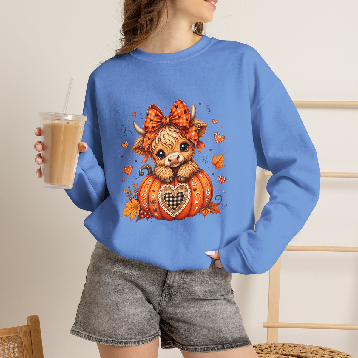 Cute Highland Cow Pumpkin Halloween Sweatshirt