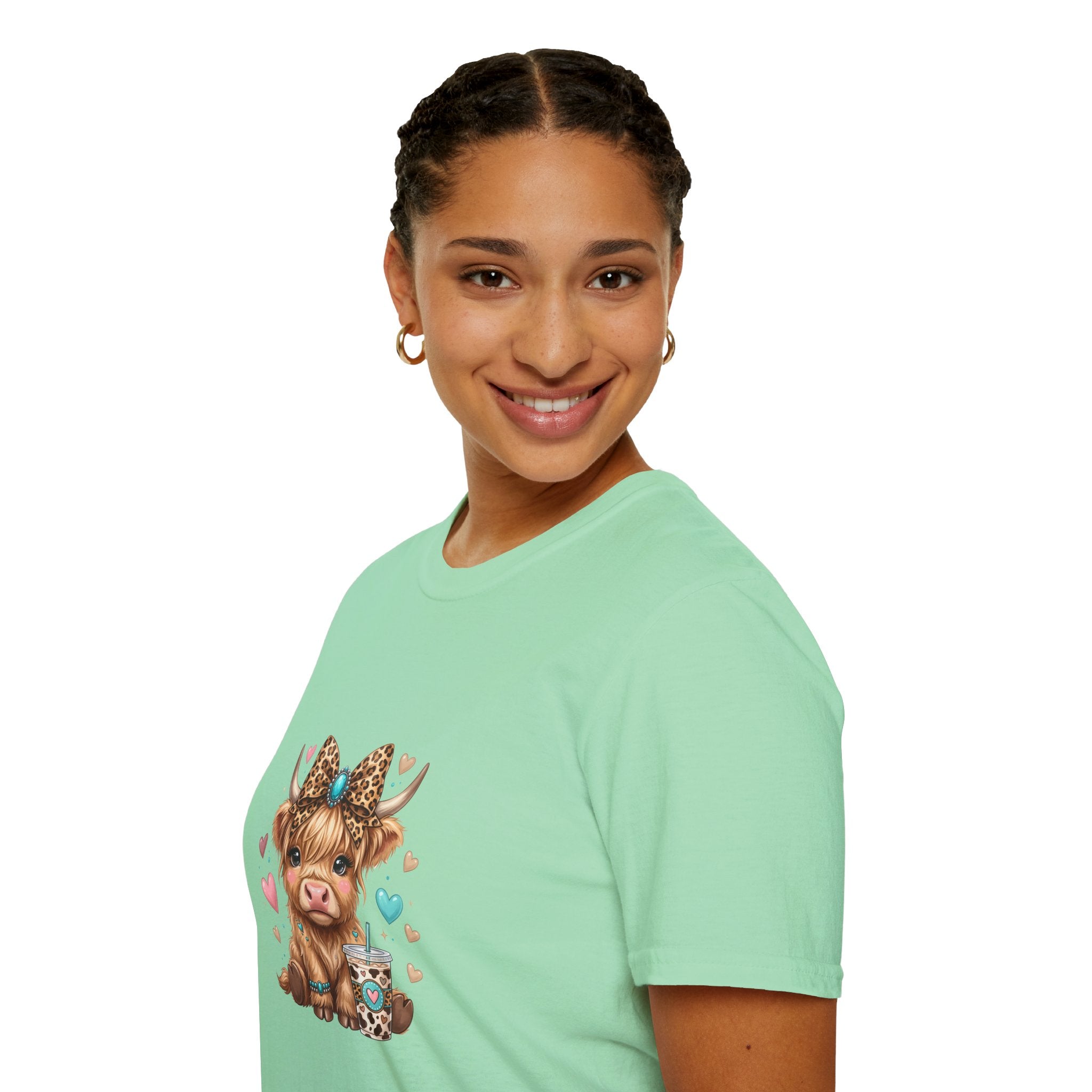 Highland Cow Leopard Bow T-Shirt — Cute Funny Gift for Her Hearts Graphic Tee