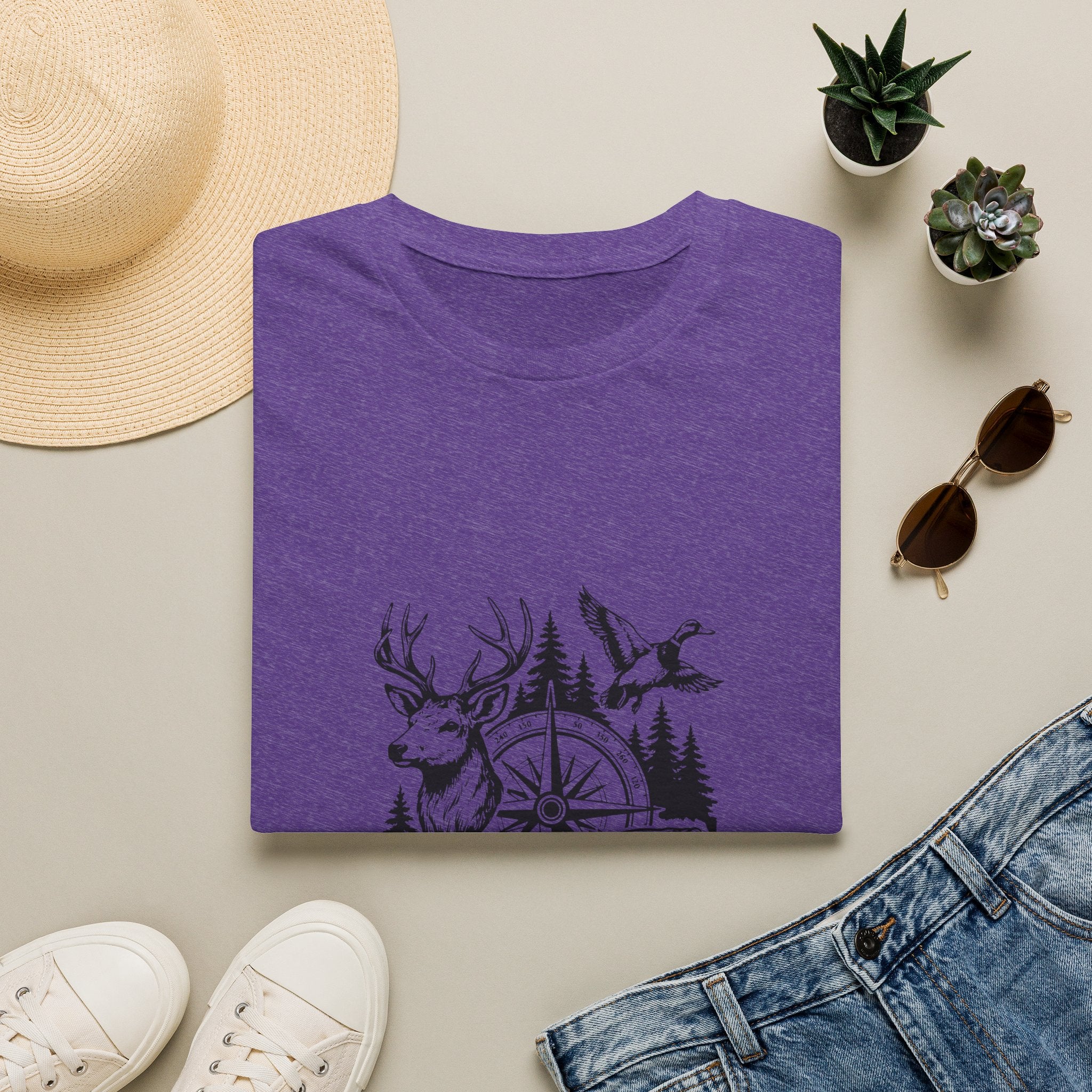 Outdoor Wildlife Compass T-Shirt — Deer Duck & Fish Nature Gift for Hunters