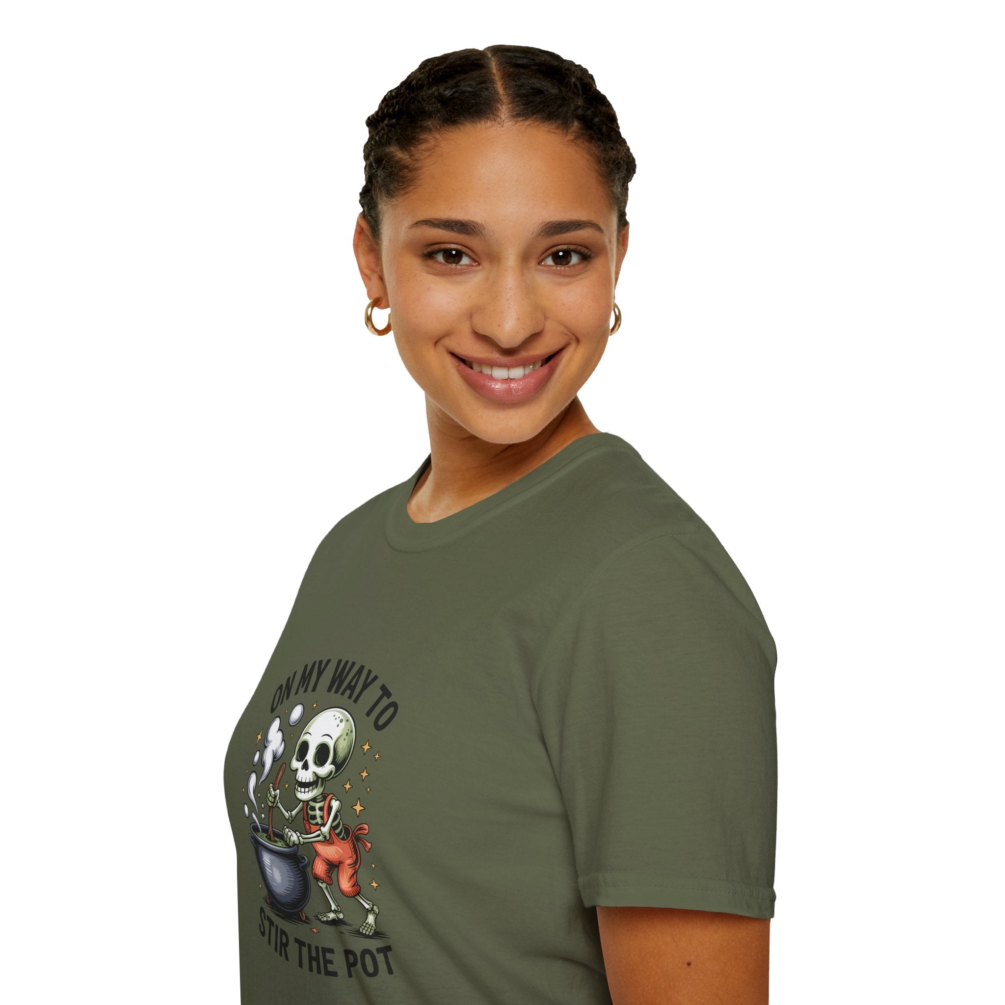 On My Way to Stir the Pot Skeleton T-Shirt — Funny Halloween Gift for Women